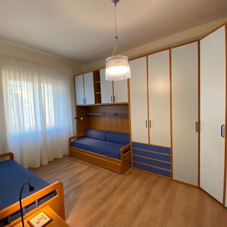 Aquamarine Apartment カステッランマーレ・ディ・スタービア エクステリア 写真