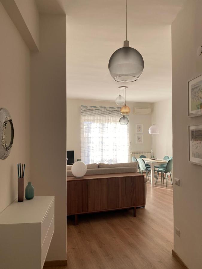 Aquamarine Apartment カステッランマーレ・ディ・スタービア エクステリア 写真